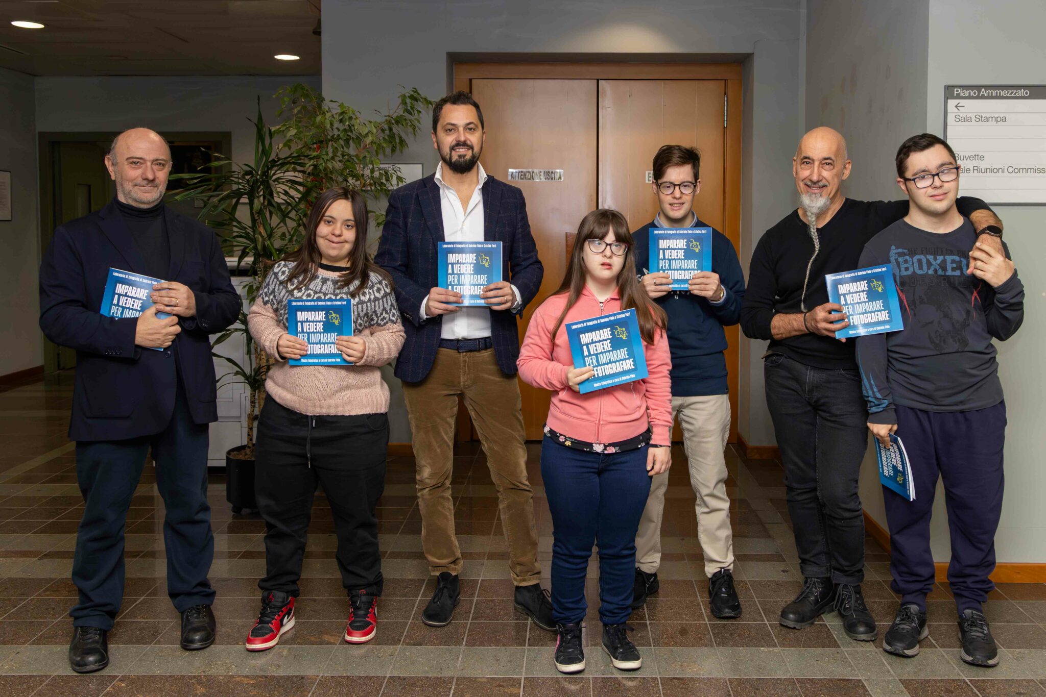 Inaugurata in Assemblea Legislativa la mostra "Imparare a vedere per imparare a fotografare"